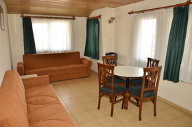 Azak Suit Apart Hotel