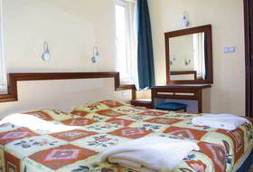 Azak Suit Apart Hotel