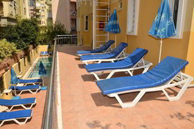 Azak Suit Apart Hotel
