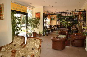 Azak Suit Apart Hotel