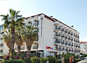 Boulevard Hotel