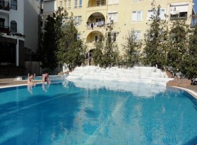 Boulevard Hotel