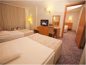 Carmen Suite Hotel