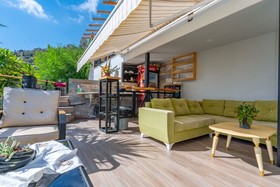 Castle Boutique Hotel