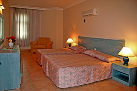 Elysee Garden Apart Hotel