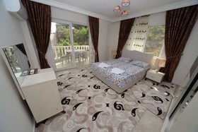 Emre Residence