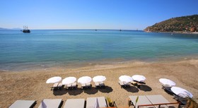 En Vie Beach Boutique Hotel