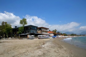 En Vie Beach Boutique Hotel