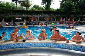 Grand Okan Hotel