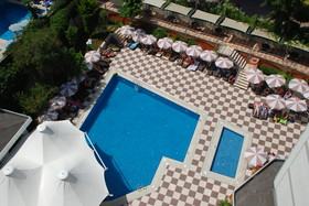 Grand Okan Hotel