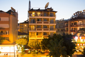 Kleopatra Hotel
