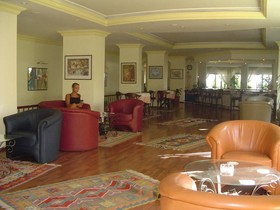 Kleopatra Beach Hotel