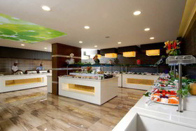 Kleopatra Ramira Hotel