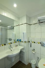 Kaila Krizantem Hotel