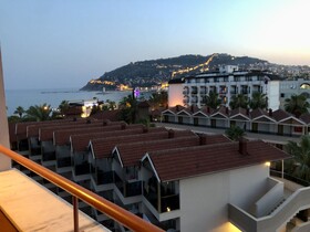 Maren City Hotel