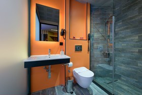 Monart City Hotel