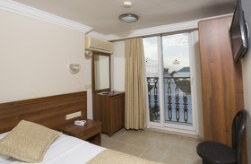 Royalisa Palmiye Beach Hotel