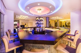 Parador Suite Apart Hotel