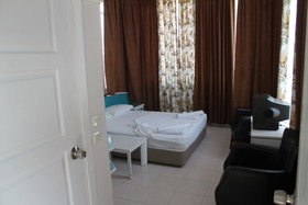 Rosella Apart & Hotel