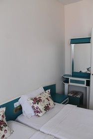 Rosella Apart & Hotel