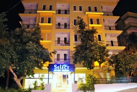 Select Apart Hotel
