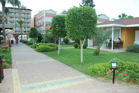 Clover Magic Park Beach Hotel