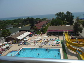 Clover Magic Park Beach Hotel