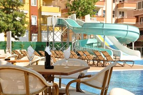 Vega Green Apart Hotel