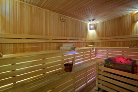 Villa Sunflower Hotel