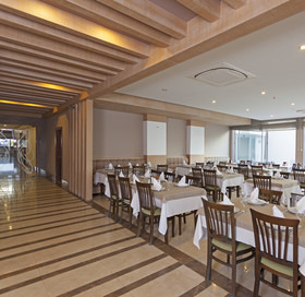 Xperia Saray Beach Hotel