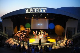 Gold City Hotel