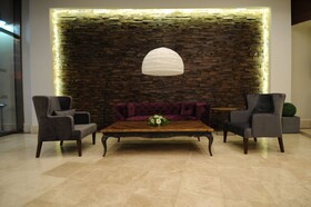 Gold City Hotel