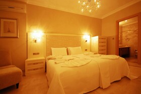 Gold City Hotel
