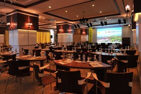 Gold City Hotel