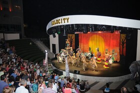 Gold City Hotel