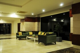 Gold City Hotel