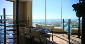 Gold City Hotel