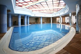 Gold City Hotel