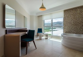 The Lumos Deluxe Resort Hotel & Spa