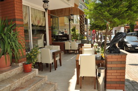 Miss Cleopatra Hotel