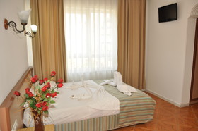 Miss Cleopatra Hotel