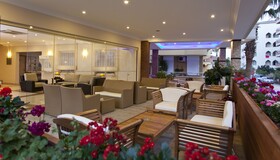 Remi Hotel