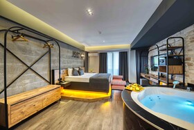 Afflon Loft City Hotel