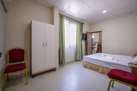 Ahsen Hotel