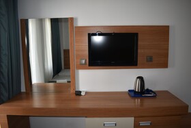 Akin Apart And Hotel