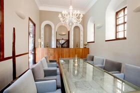 Alp Pasa Hotel