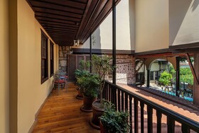 Alp Pasa Hotel