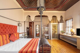 Alp Pasa Hotel
