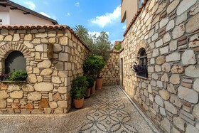 Alp Pasa Hotel