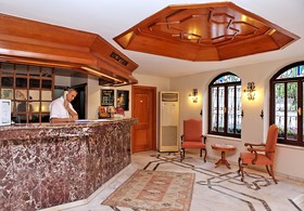 Aspen Hotel